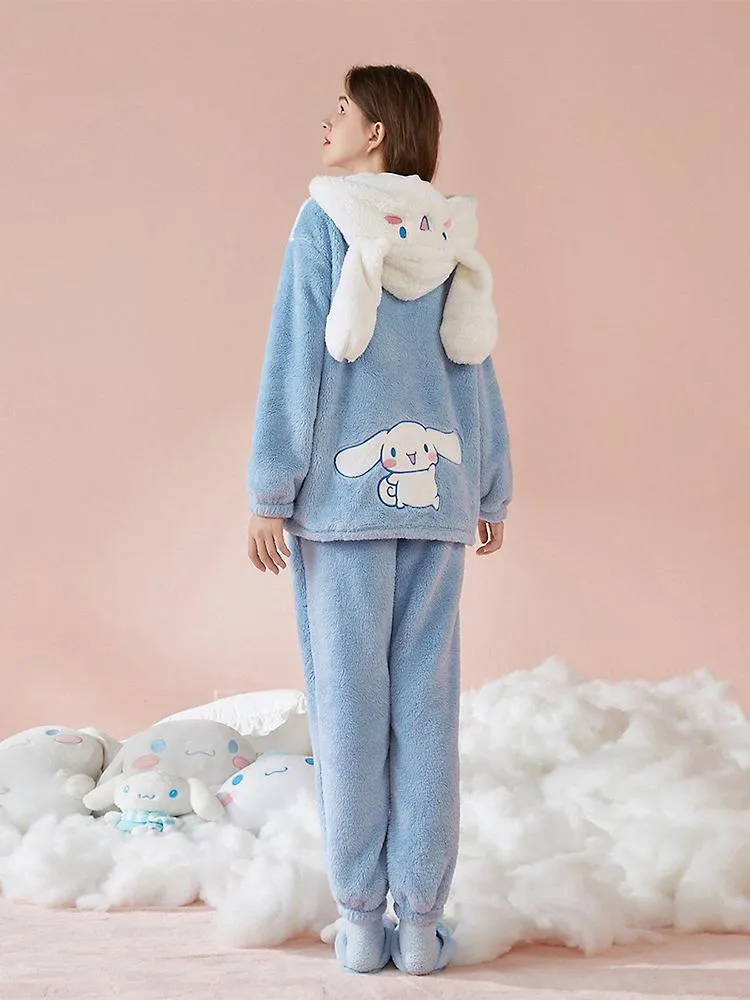 Cinnamoroll Cozy Dreamy Winter Fleece Pajama Set