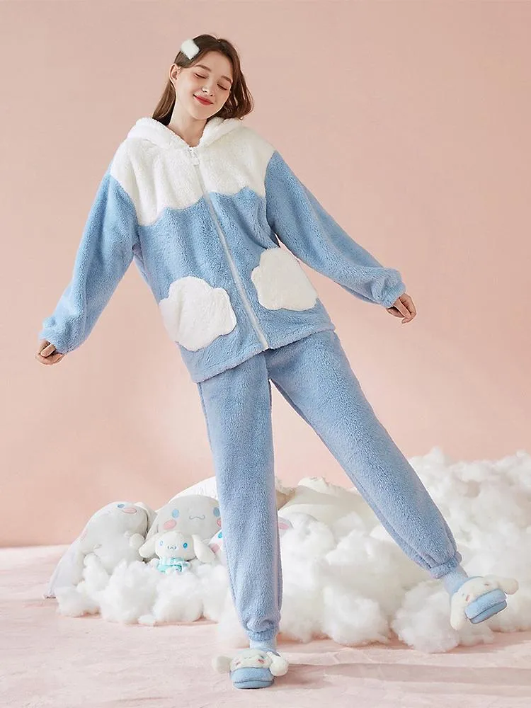 Cinnamoroll Cozy Dreamy Winter Fleece Pajama Set