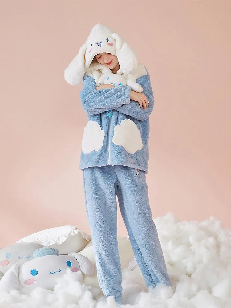 Cinnamoroll Cozy Dreamy Winter Fleece Pajama Set