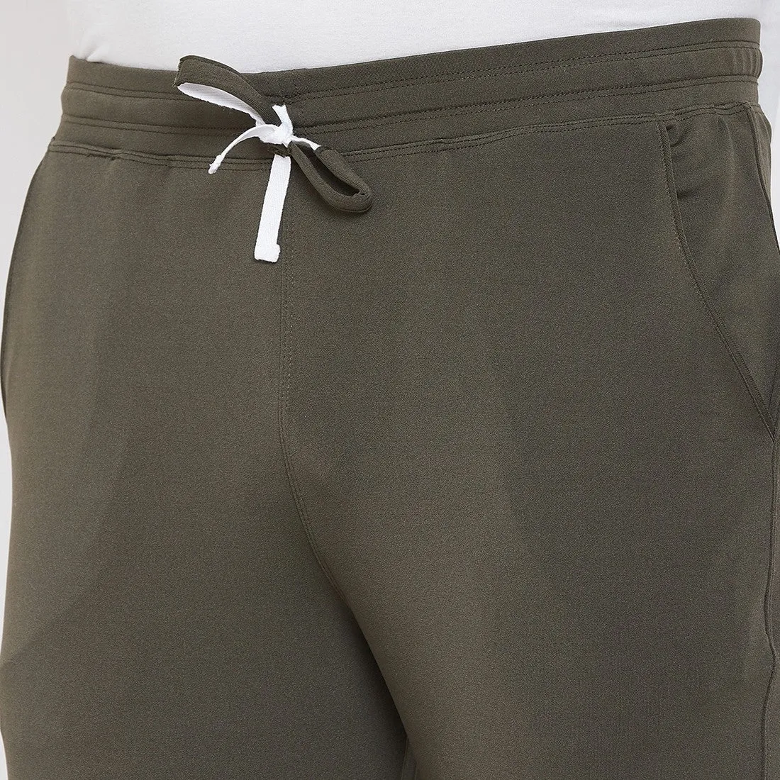 Men Solid Olive Joggers (Pack of 1)